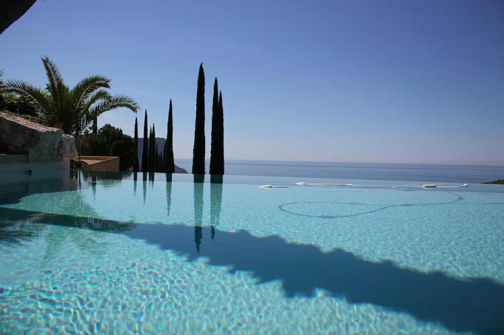 Pavillon Cassis Apartment Bagian luar foto